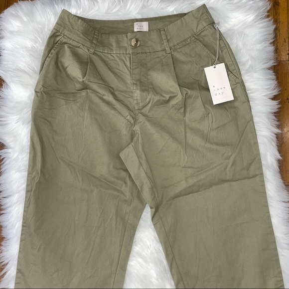 A New Day Size 2 High Rise Ankle Pants - Picture 2 of 5